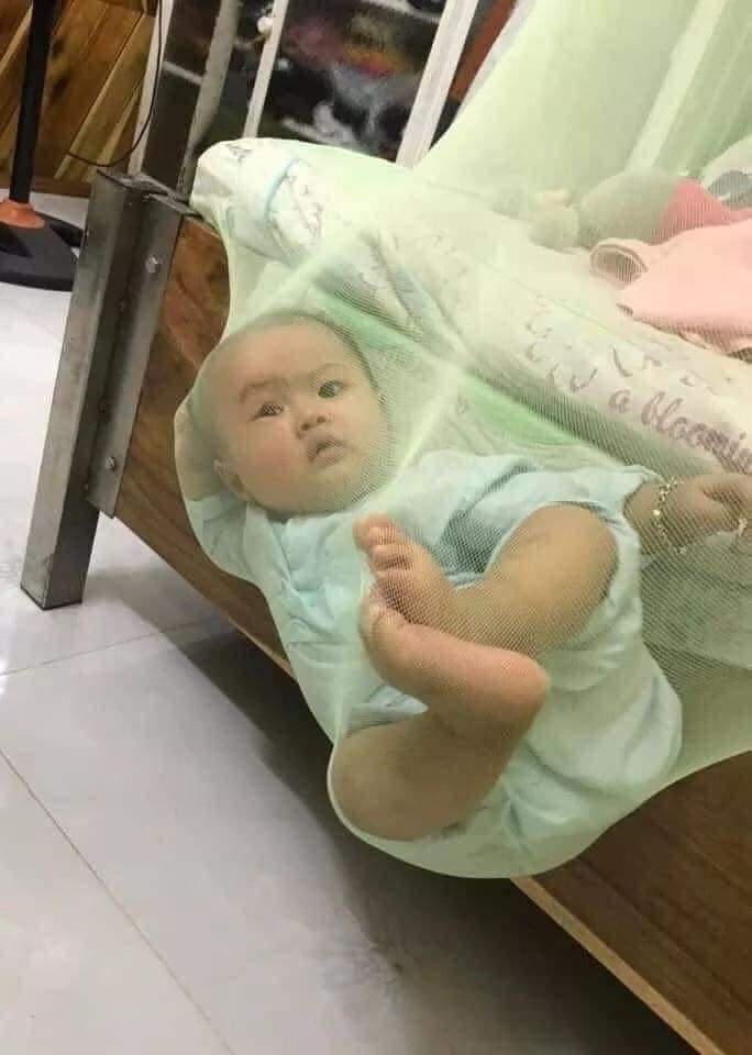 Fungsi lain kelambu yang kocak dan bikin ngakak